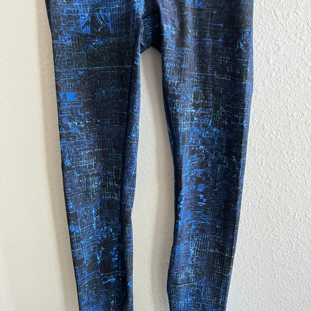 Lululemon Women's Train Time Leggings City Light Multi Black Size 2 - Picture 2 of 9